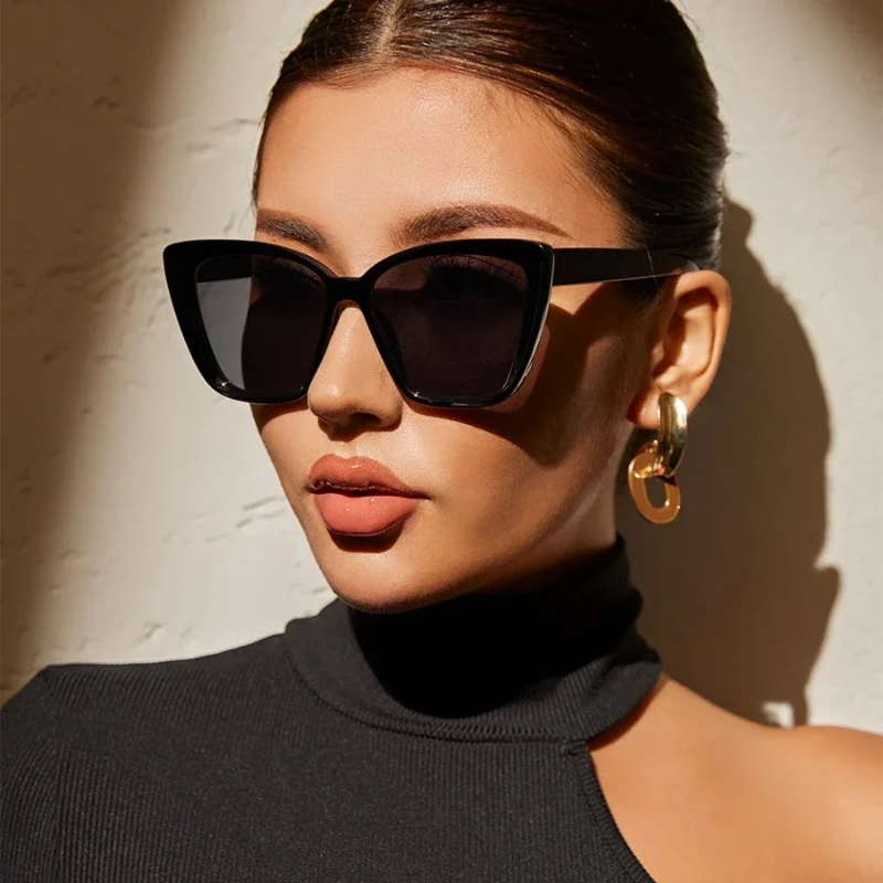 Street Fashion Photo - INS Cat Eye Sunglasses UV400 Protection