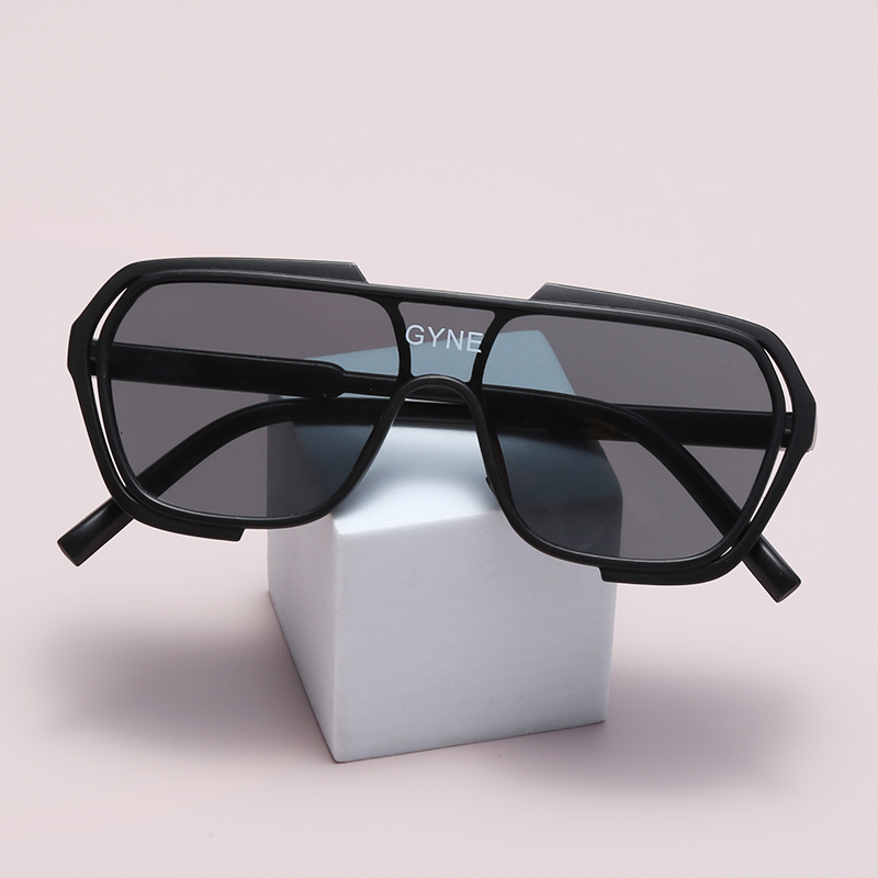 Street Fashion Photo - New Sun Block Frame Children's Glasses