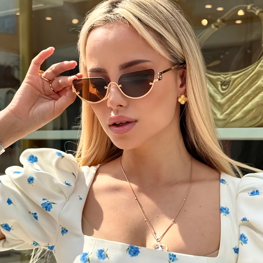 Retro Half-Rim Cat Eye Glasses - Street Fashion Week recension och pris