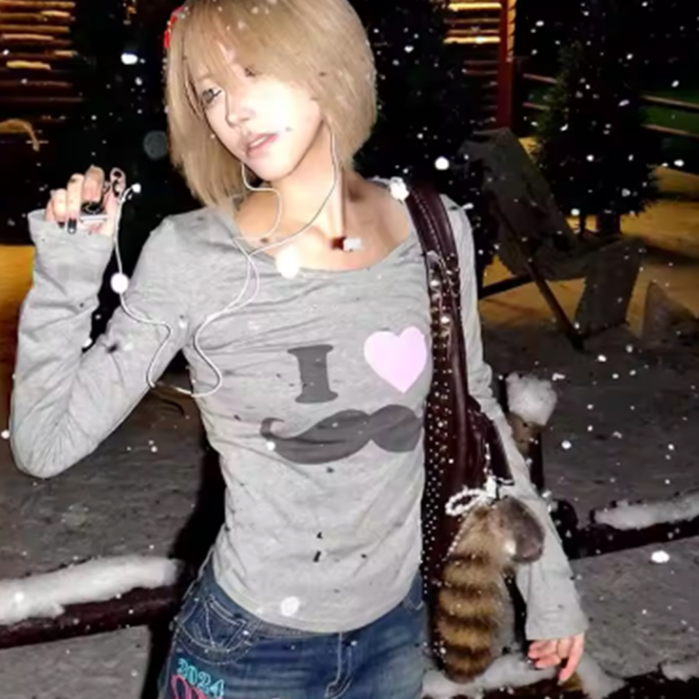 Japanese Y2K Beard Print T-Shi - Street Fashion Japan recension och pris