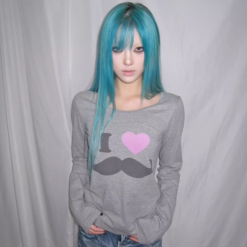 Japanese Y2K Beard Print T-Shi - Street Fashion Japan recension och pris