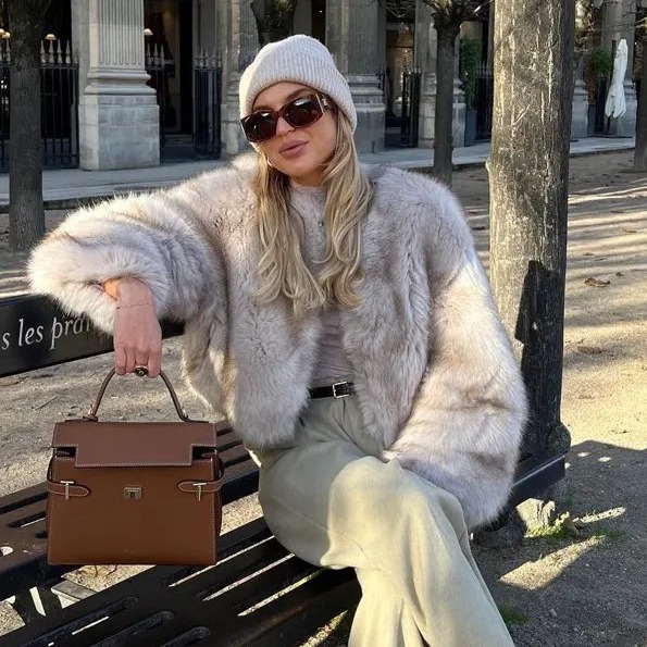 Winter 2026 Hot Cool Girls Flu - Street Fashion Week recension och pris