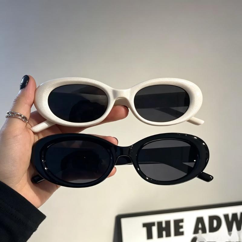Retro Oval Sunglasses for Men  - Street Fashion Photo recension och pris