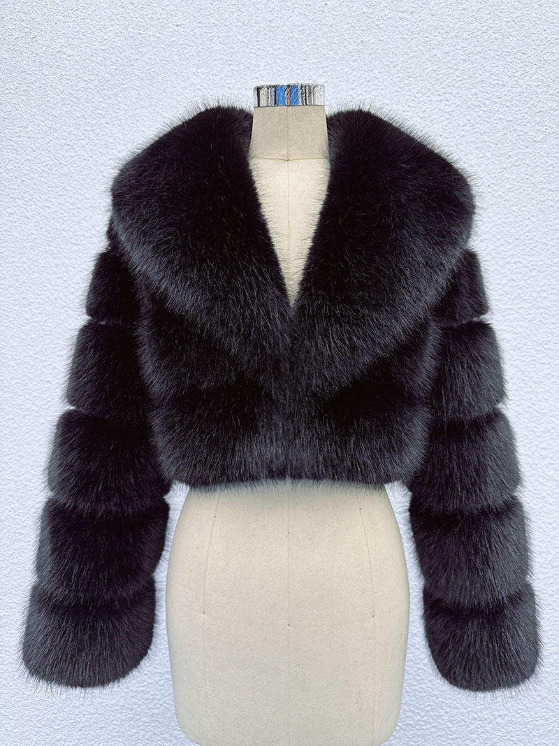 Item Number 0115X Iconic Stree - Street Fashion Week recension och pris